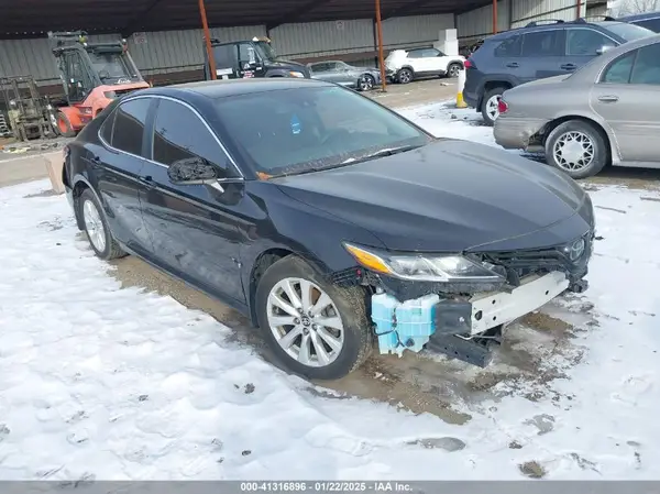 4T1C11AK4LU391730 2020 TOYOTA CAMRY - Image 1