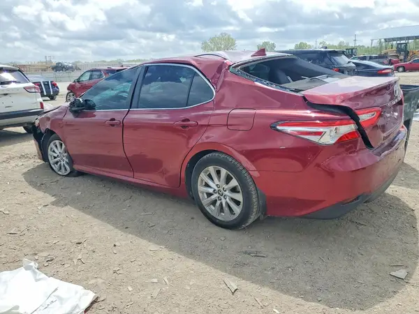 4T1C11AK4LU394868 2020 TOYOTA CAMRY - Image 2