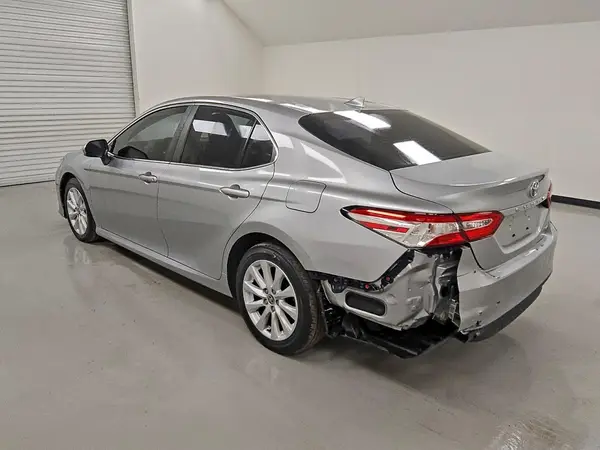 4T1C11AK4LU400068 2020 TOYOTA CAMRY - Image 2