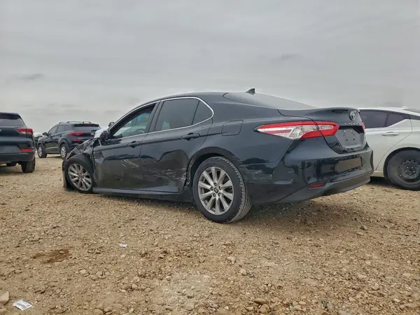 4T1C11AK4LU863389 2020 TOYOTA CAMRY - Image 2