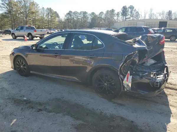 4T1C11AK4LU880807 2020 TOYOTA CAMRY - Image 2