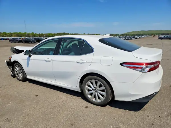 4T1C11AK4LU883335 2020 TOYOTA CAMRY - Image 2