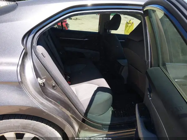 4T1C11AK4LU884985 2020 TOYOTA CAMRY - Image 8