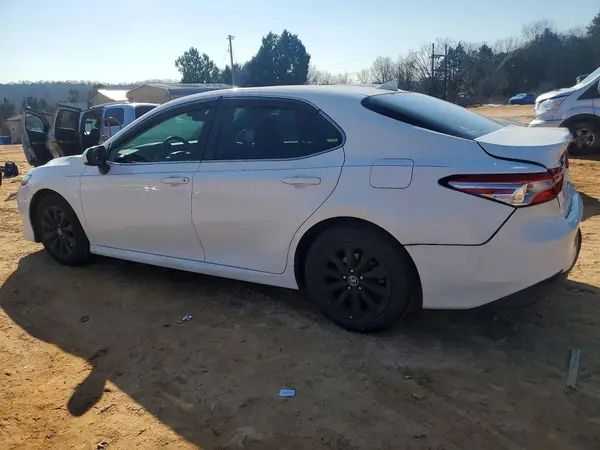 4T1C11AK4LU893847 2020 TOYOTA CAMRY - Image 2