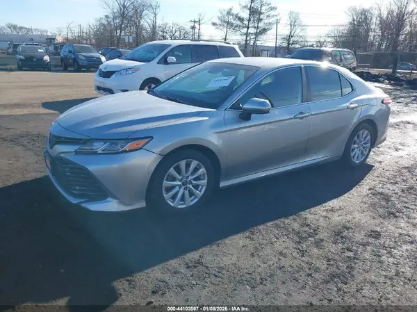 4T1C11AK4LU894397 2020 TOYOTA CAMRY - Image 2