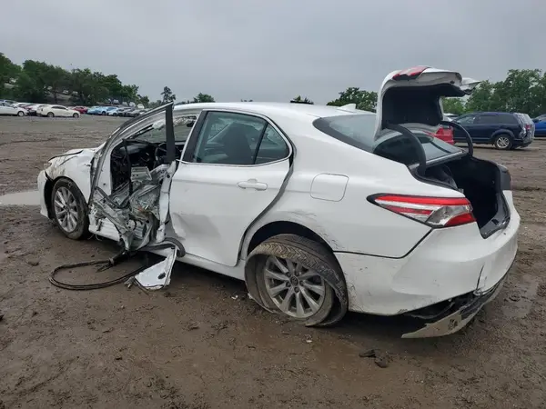 4T1C11AK4LU912154 2020 TOYOTA CAMRY - Image 2