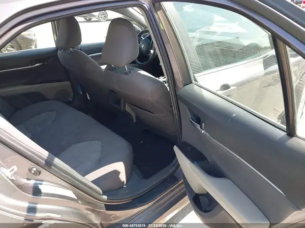 4T1C11AK4LU939869 2020 TOYOTA CAMRY - Image 8