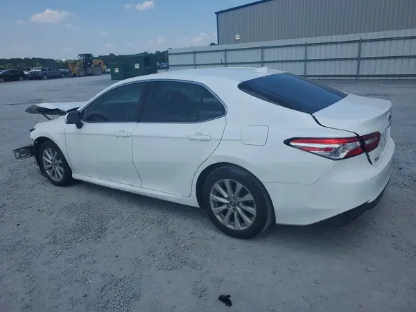 4T1C11AK4LU943324 2020 TOYOTA CAMRY - Image 2