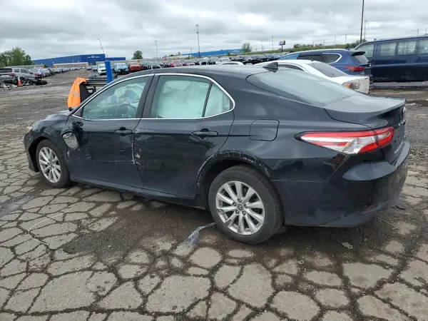 4T1C11AK4LU950239 2020 TOYOTA CAMRY - Image 2