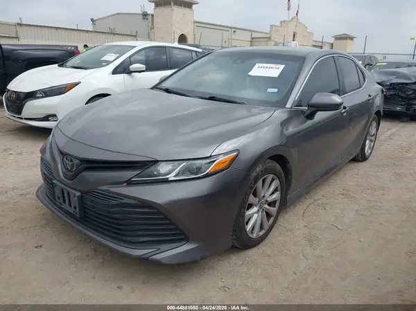 4T1C11AK4LU965954 2020 TOYOTA CAMRY - Image 2