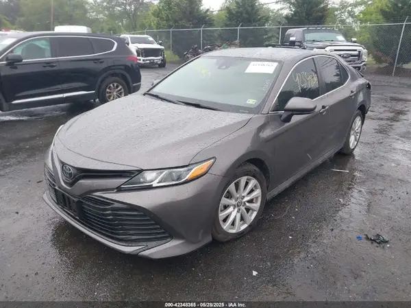 4T1C11AK4LU966005 2020 TOYOTA CAMRY - Image 2