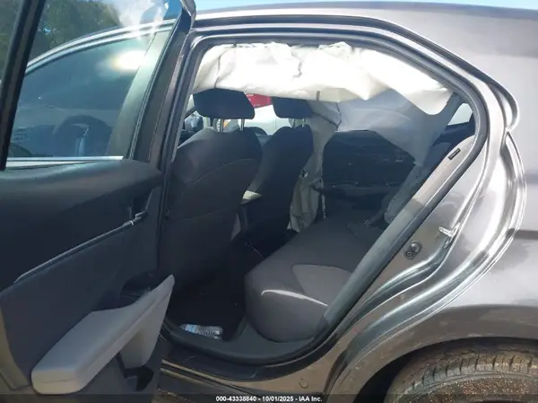 4T1C11AK4LU968353 2020 TOYOTA CAMRY - Image 8