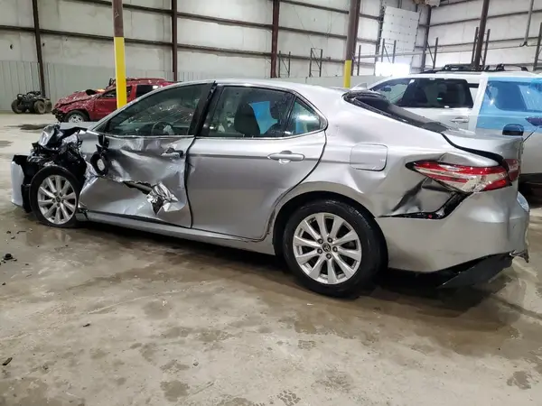 4T1C11AK4LU969969 2020 TOYOTA CAMRY - Image 2