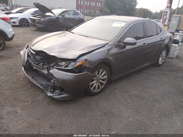 4T1C11AK4LU977991 2020 TOYOTA CAMRY - Image 2