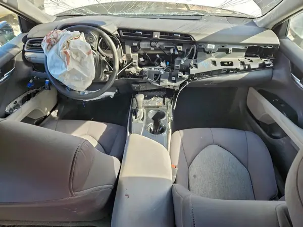 4T1C11AK4LU984147 2020 TOYOTA CAMRY - Image 8