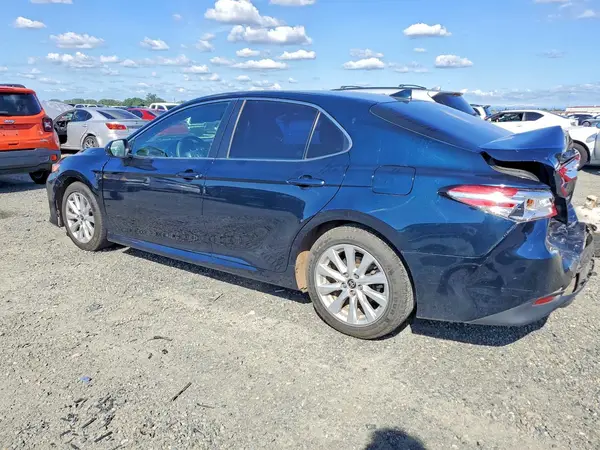 4T1C11AK4LU993320 2020 TOYOTA CAMRY - Image 2