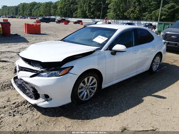 4T1C11AK4LU993690 2020 TOYOTA CAMRY - Image 2
