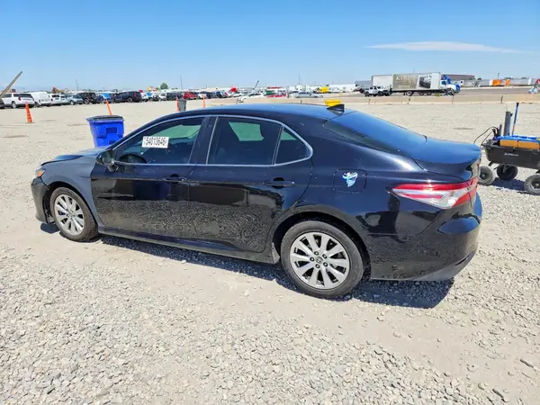 4T1C11AK4LU995794 2020 TOYOTA CAMRY - Image 2