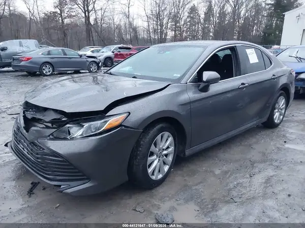 4T1C11AK4LU999814 2020 TOYOTA CAMRY - Image 2