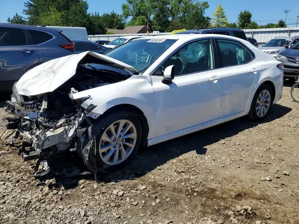 4T1C11AK4MU402985 2021 TOYOTA CAMRY - Image 1