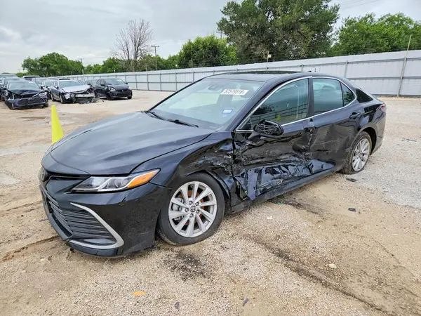 4T1C11AK4MU403859 2021 TOYOTA CAMRY - Image 1