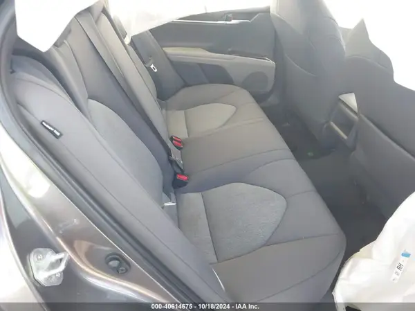 4T1C11AK4MU464774 2021 TOYOTA CAMRY - Image 8