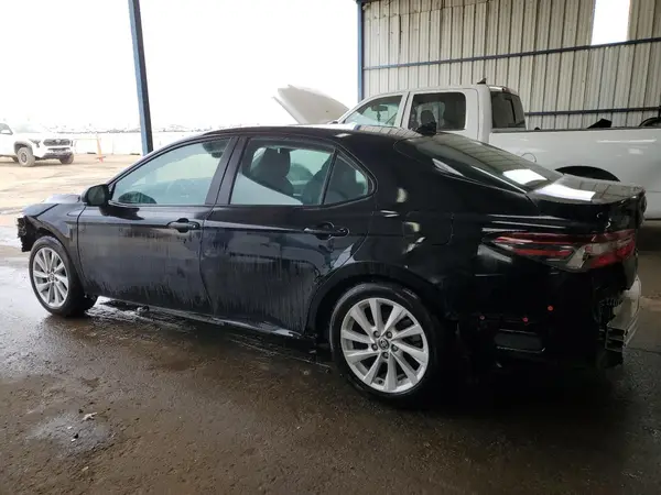 4T1C11AK4MU468677 2021 TOYOTA CAMRY - Image 2