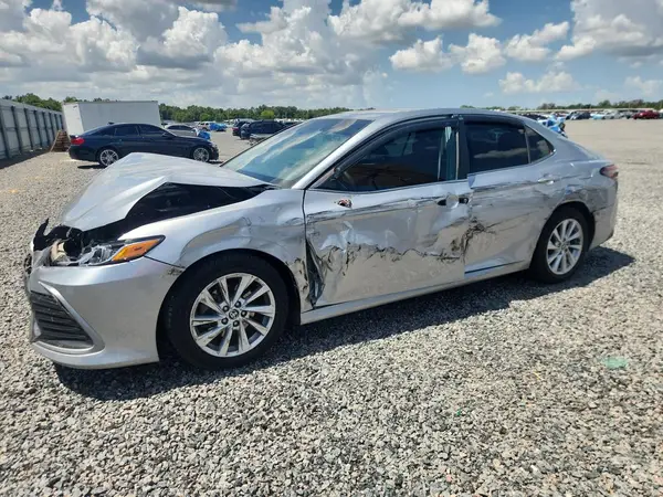 4T1C11AK4MU542244 2021 TOYOTA CAMRY - Image 1