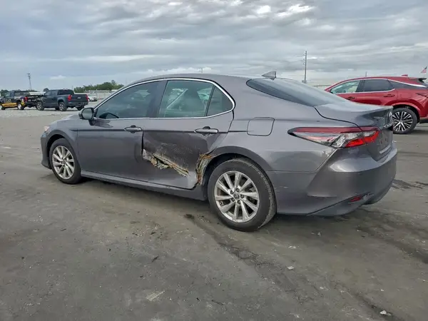 4T1C11AK4MU550277 2021 TOYOTA CAMRY - Image 2