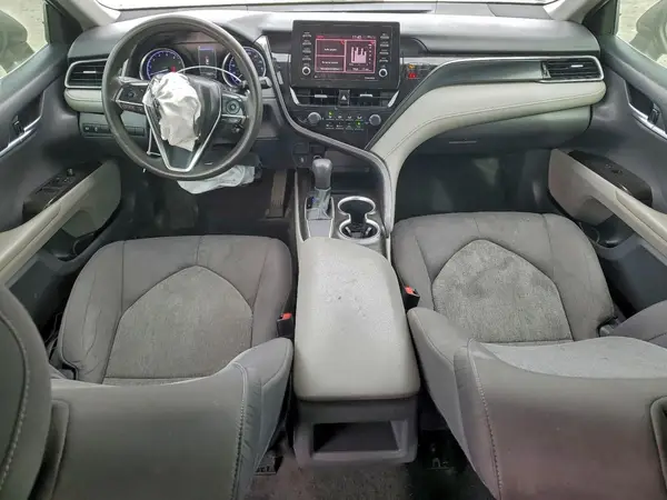 4T1C11AK4MU555348 2021 TOYOTA CAMRY - Image 8