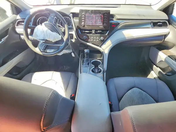 4T1C11AK4MU591704 2021 TOYOTA CAMRY - Image 8