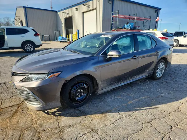 4T1C11AK4MU598457 2021 TOYOTA CAMRY - Image 1