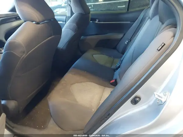 4T1C11AK4MU600871 2021 TOYOTA CAMRY - Image 8
