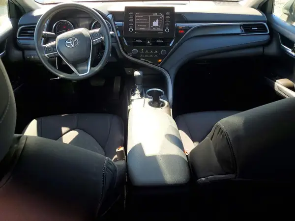 4T1C11AK4MU601583 2021 TOYOTA CAMRY - Image 8