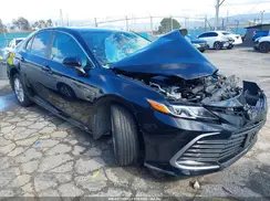 4T1C11AK4NU002121 2022 TOYOTA CAMRY