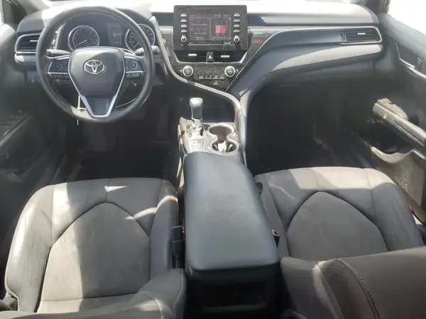 4T1C11AK4NU024037 2022 TOYOTA CAMRY - Image 8