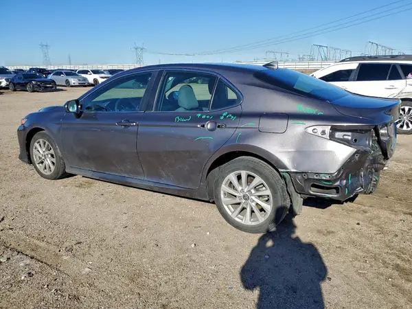 4T1C11AK4NU629501 2022 TOYOTA CAMRY - Image 2