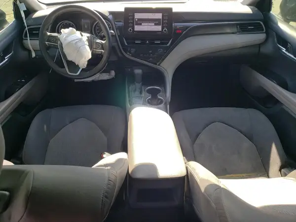 4T1C11AK4NU632091 2022 TOYOTA CAMRY - Image 8