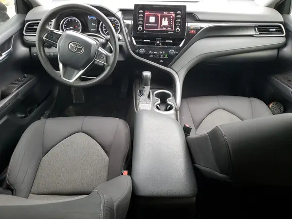 4T1C11AK4NU638201 2022 TOYOTA CAMRY - Image 8