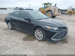 4T1C11AK4NU642099 2022 TOYOTA CAMRY