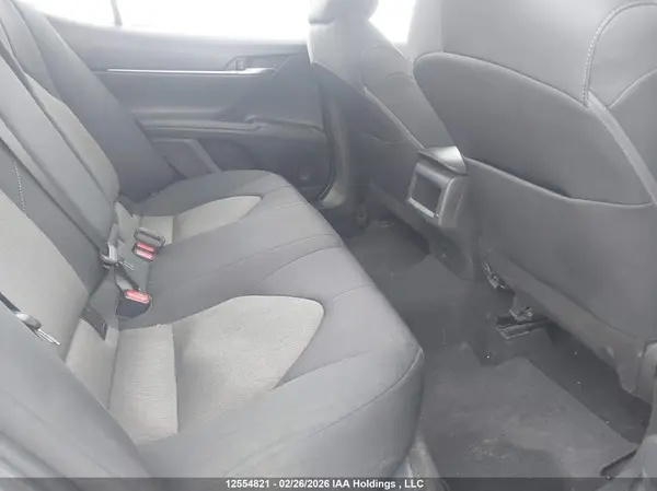 4T1C11AK4NU660361 2022 TOYOTA CAMRY - Image 8