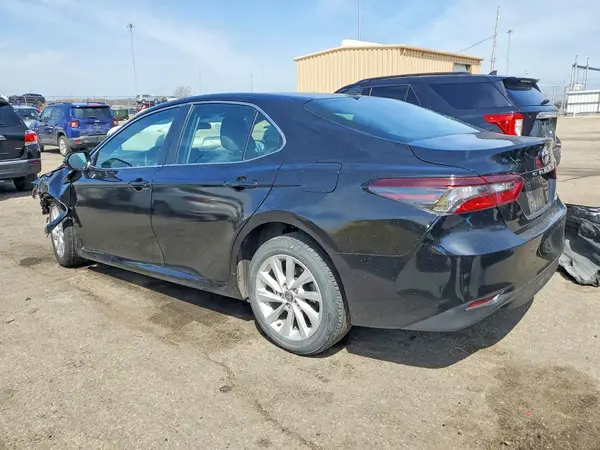 4T1C11AK4NU661266 2022 TOYOTA CAMRY - Image 2
