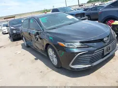 4T1C11AK4NU662062 2022 TOYOTA CAMRY