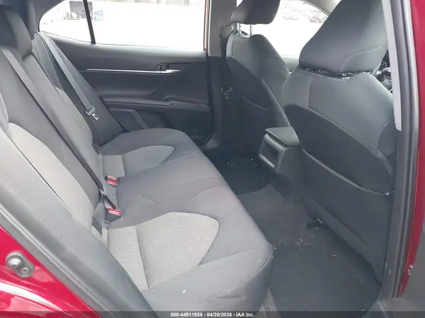 4T1C11AK4NU668945 2022 TOYOTA CAMRY - Image 8