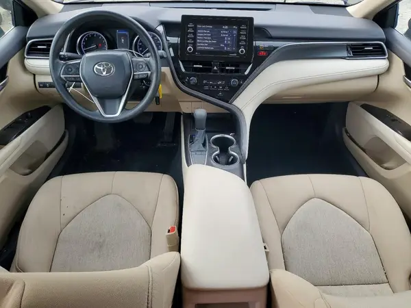 4T1C11AK4NU673885 2022 TOYOTA CAMRY - Image 8