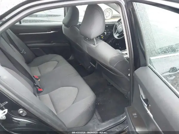4T1C11AK4NU709249 2022 TOYOTA CAMRY - Image 8