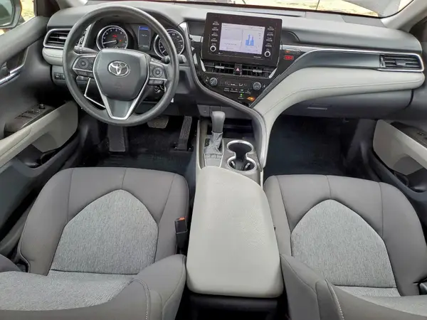 4T1C11AK4NU709557 2022 TOYOTA CAMRY - Image 8