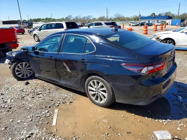 4T1C11AK4PU080885 2023 TOYOTA CAMRY - Image 2