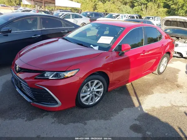 4T1C11AK4PU098576 2023 TOYOTA CAMRY - Image 2