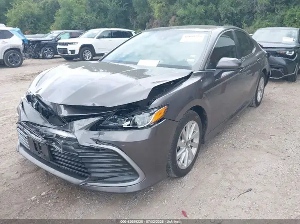 4T1C11AK4PU102951 2023 TOYOTA CAMRY - Image 2